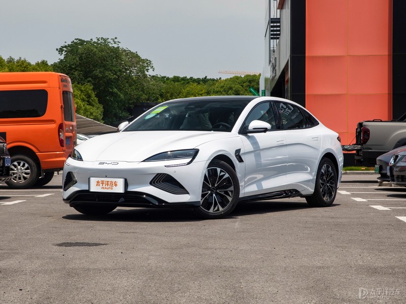 对比同级别车型,特斯拉Model Y安全性更胜一筹_特斯拉各个车型的区别_特斯拉各系列对比