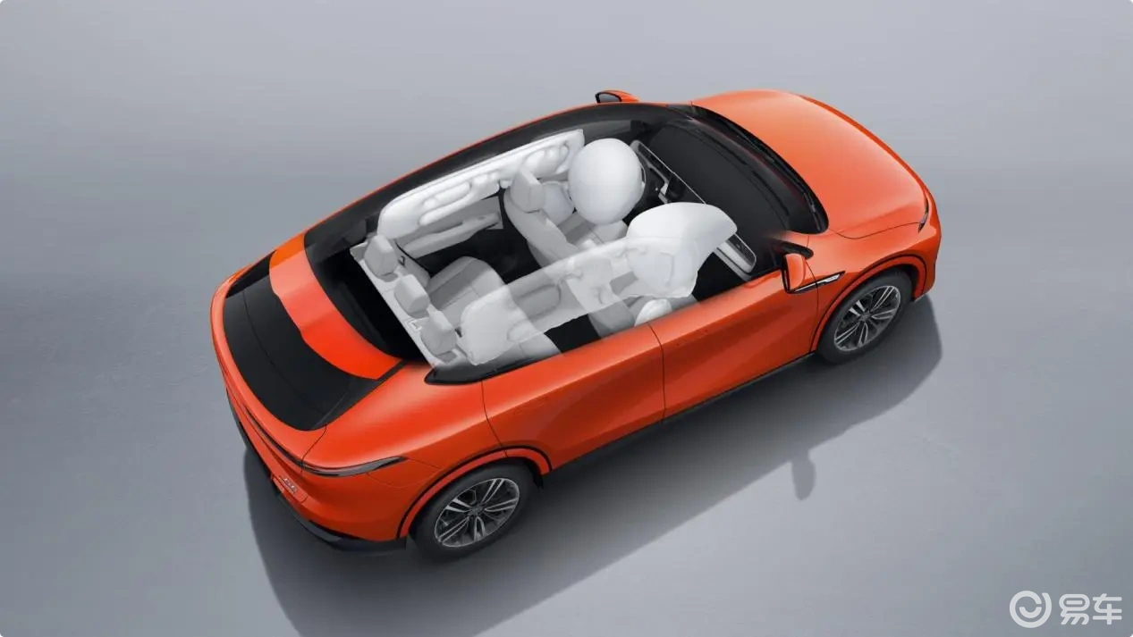 对比同级别车型,特斯拉Model Y安全性更胜一筹_特斯拉各系列对比_特斯拉各个车型的区别